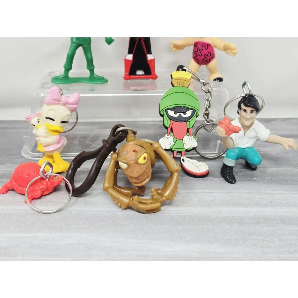 Vintage Nostalgia Toys KEYCHAINS Unique PVC Marvin Bugs Daisy Ariel Turtle